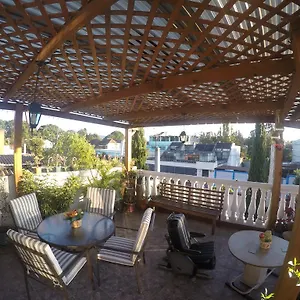 3* Nocleg ze śniadaniem Mariana's Petit